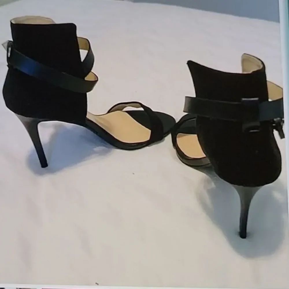PENNY LOVES KENNY WOMENS HIGH HEEL STILETTOS ANKLE STRAP OPEN TOE SANDAL